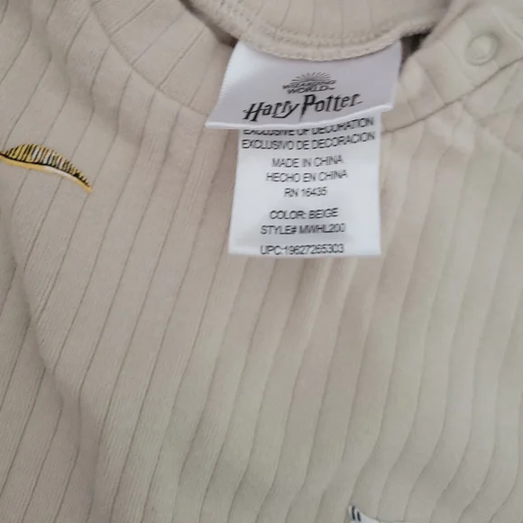 Harry Potter Baby Outfit - Picture 4 of 6